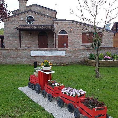 Agriturismo Alla Strozza Voghenza Eksteriør billede