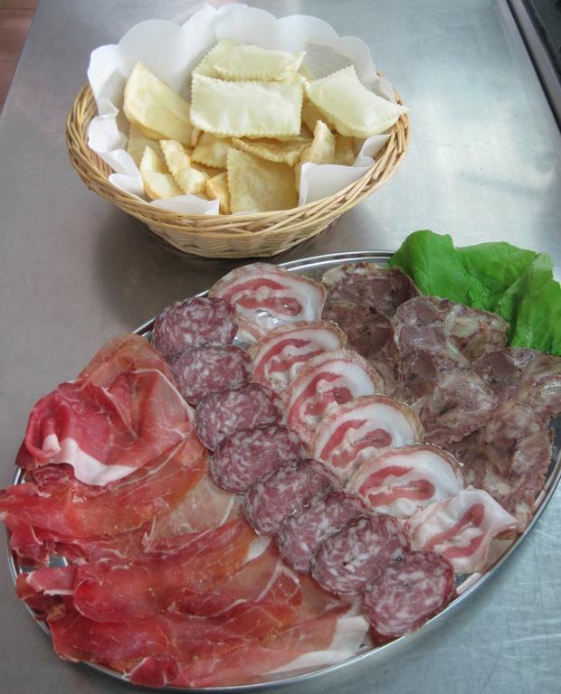 Agriturismo Alla Strozza Voghenza Eksteriør billede